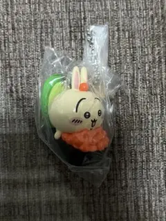 ちいかわ　うさぎ　ちいかわ寿司 フィギュアキーホルダー（カプセルトイ）　ガチャ