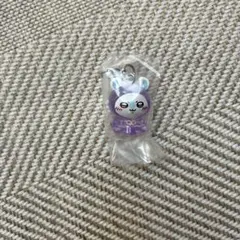 ちいかわ　めじるしチャーム　モモンガ