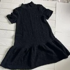 【美品】ZARA ブラック　ワンピース Sサイズ
