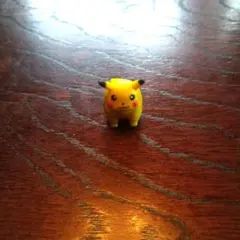 希少 顔違い TOMY製 ポケモン モンスターコレクション 初期 コダック②