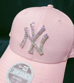 NEWERA キャップ くすみピンク ストーン デコ - メルカリ