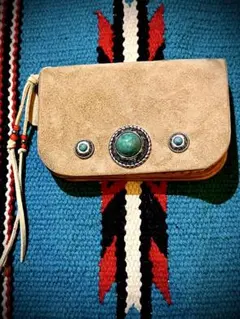 スエード革とコンチョのマルチケース　カードケース　名刺入れ　ベージュ