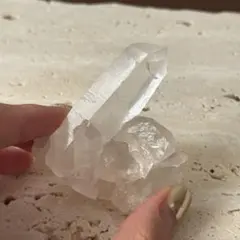 ヒマラヤクォーツ　クラスター　天然原石　水晶　72g NO.680
