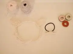 【ハンドメイド】うさ耳ヘアバンドとリボン付きヘアゴムセット　ホワイト