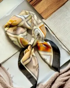 大判 70cm　スカーフ　おしゃれ シルク調 ストール きれいめ　通勤　バック