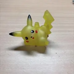ピカチュウ フィギュア エフェクト付き スマホ置き - メルカリ