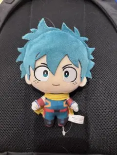 『僕のヒーローアカデミア』の主人公　緑谷出久（デク）マスコットと缶バッチのセット