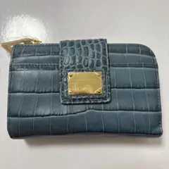 【美品】レザージュエルズ 二つ折り財布 クロコ ロゴプレート ゴールド金具 レザージュエルズ 二つ折り財布 ロゴプレート クロコ型押し 新品