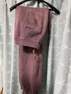carharttスウェットパンツ