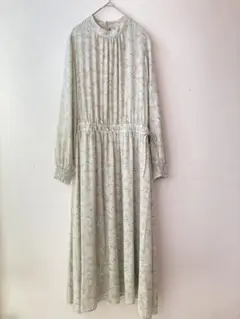 セール⭐️Te’ chichi TERRASSE　 長袖ロングワンピース　花柄　F