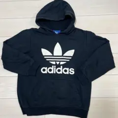 adidas フード付きパーカー M ブラック　アディダス　スウェット