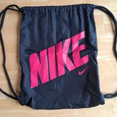 NIKE ナップザック ブラック ピンクのサムネイル