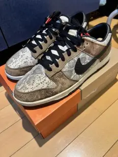 Nike Dunk Low head to head 28cm