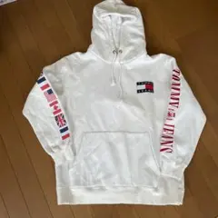 【TOMMY JEANS 】 フード付き裏起毛トレーナー