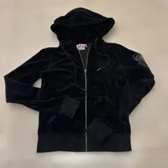みみ様専用Juicy Couture ブラックベルベットパーカーのサムネイル