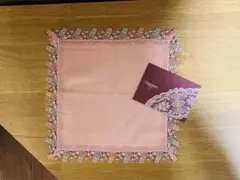 【新品】近沢レース×Maglie タオルハンカチ（サーモンピンク）