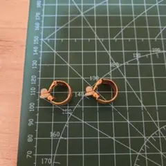 イヤリング　ゴールド