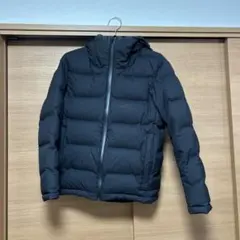 シームレスダウンパーカー 黒　ユニクロ　S メンズ