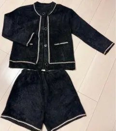 現在✅価格が下がりました✅秋冬 新品 レトロ ツイード ノーカラー　黒Ｌ