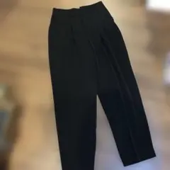ブラック プリーツ スラックス