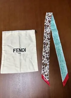 FENDI フェンディ ラッピー スカーフ レオパード ヒョウ柄 ズッカ柄