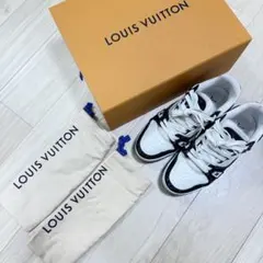 LOUIS VUITTON LV トレイナー スニーカーのサムネイル