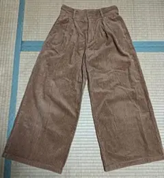 GU コーデュロイ ワイドパンツ
