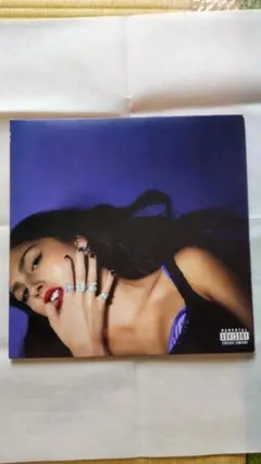 オリビア・ロドリゴ　Gut レコード