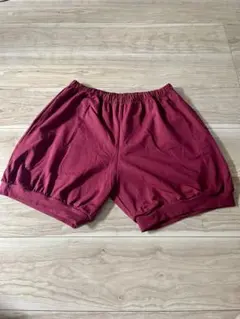 アイアンガーヨガショートパンツ赤　サイズ　M