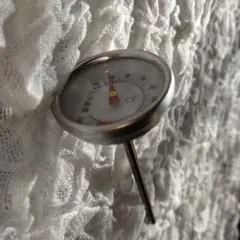 Item thumbnail for item e8060105-c437-48f4-863d-efa33ccba52f