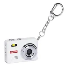 2026年最新】SUPREME デジタルカメラの人気アイテム - メルカリ