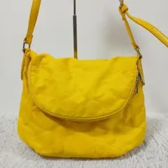 【最終値下げ PICONE ピッコーネ ナイロン キルティング ショルダーバッグのサムネイル