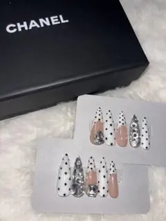 ドットネイル フレンチ 埋めつくし