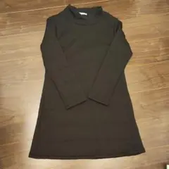 Geoleoeu ブラック タートルネック ワンピース