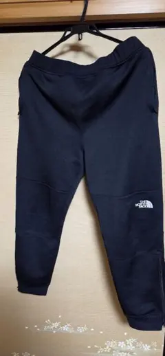 THE NORTH FACE ジャージパンツ 黒　Lのサムネイル