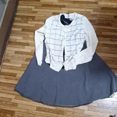 リヨン&メークレット　Tシャツ、カーディガン、スカートの3点セット