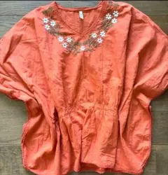 ※オレンジ色※ 刺繍半袖トップス ポンチョ風カットソーwordtrobeのサムネイル