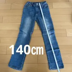 Item thumbnail for item a13beba5-d83a-4928-bae7-dd9799b45a8d