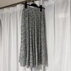 LOWRYS FARM フラワープリーツスカート