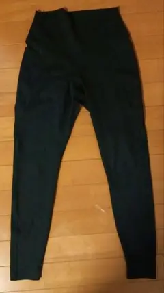 UNIQLO AIRism ブラック ヨガパンツ M