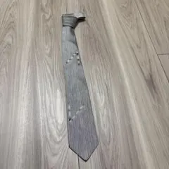 Dominique France グレー ストライプ ネクタイ