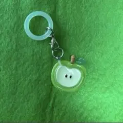 Green Apple 青りんご　めじるしチャーム