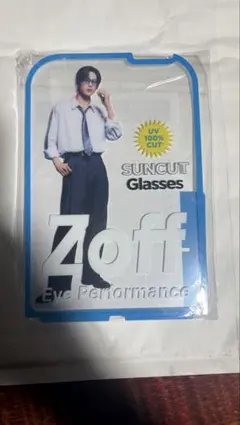 Zoff 目黒蓮さん　オリジナルアイウェアスタンド