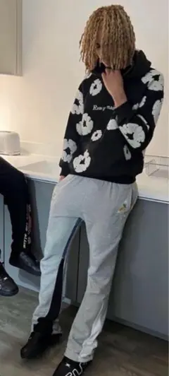 mnml フレアスウェット　パンツ