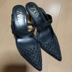 ZARA ブラック ポインテッドトゥミュール
