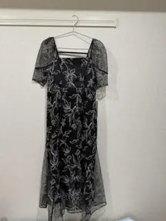 マザーズドレス ブラックフラワー刺繍ドレス サイズ17 マザーズドレス ブラックフラワー刺繍ドレス サイズ17 - メルカリ