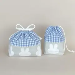 お弁当袋、コップ袋 2点セット (白うさぎ柄+ギンガムチェックブルー)