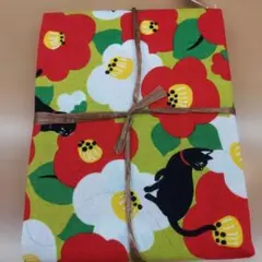 黒猫と花のプリント生地 110x60cm