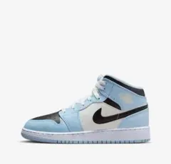 Nike Air Jordan 1 Mid ライトブルー