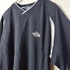 FIRST DOWN Vネック Tシャツ 黒